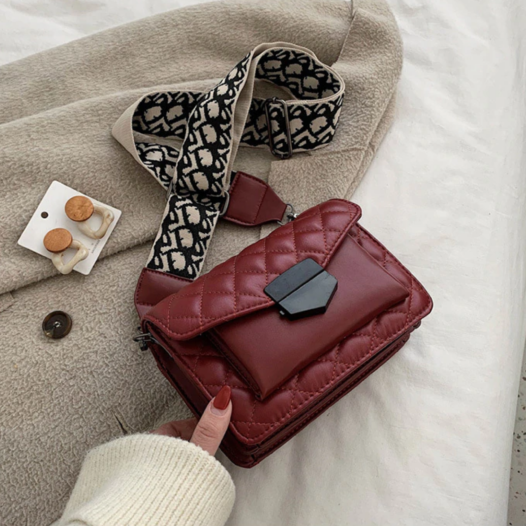 Quinn Quilted Crossbody