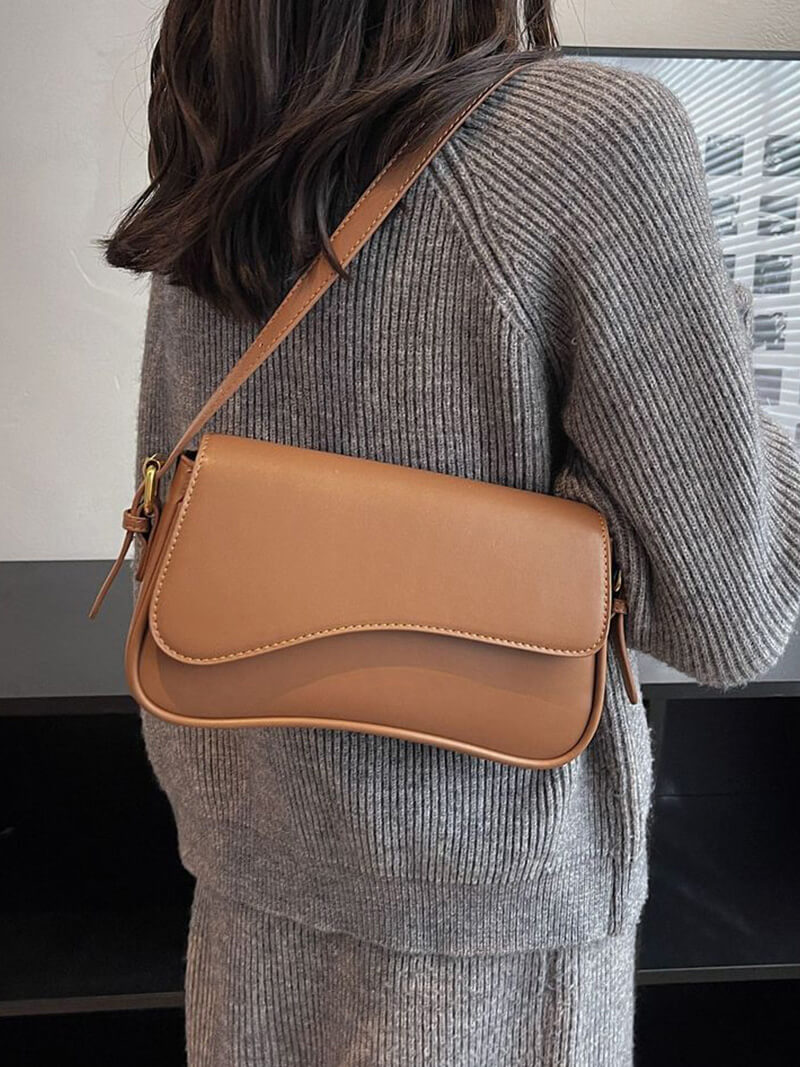 Nomī Shoulder Bag,