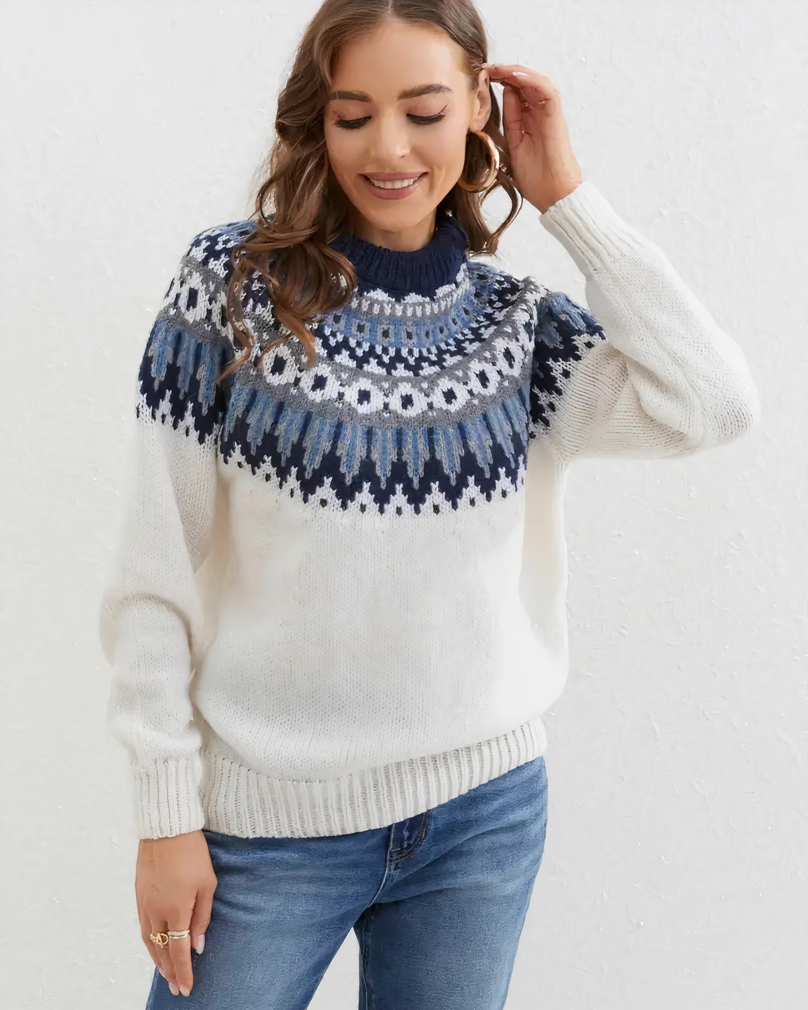 Women's warm Nordic winter jumper
