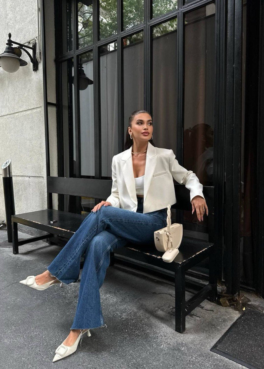 Riviera Cropped Blazer – Soft Pink Tailored Statement