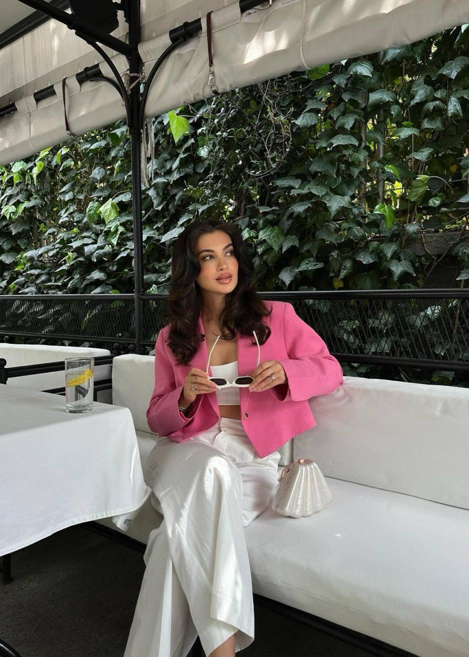 Riviera Cropped Blazer – Soft Pink Tailored Statement