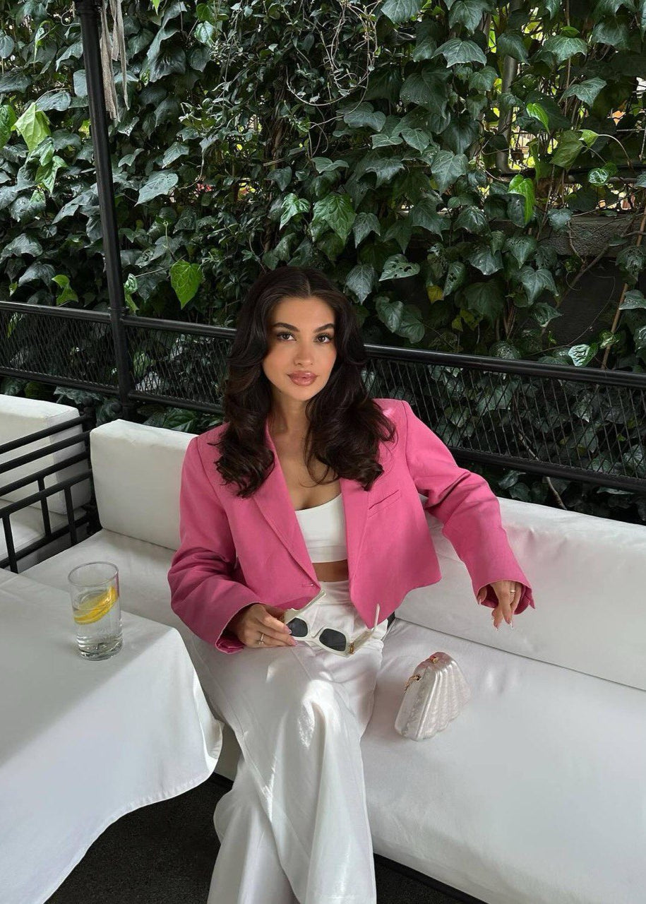 Riviera Cropped Blazer – Soft Pink Tailored Statement